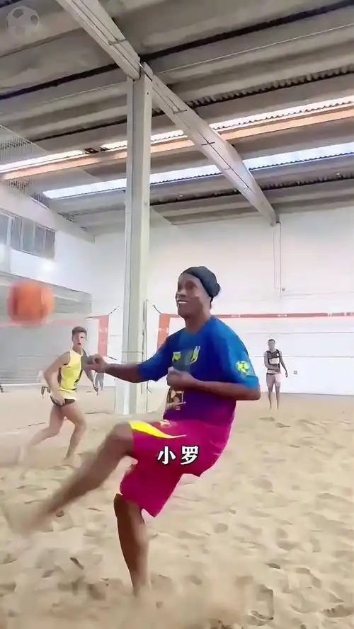 杨荣