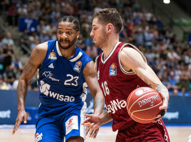 他从球员时 他从球员时