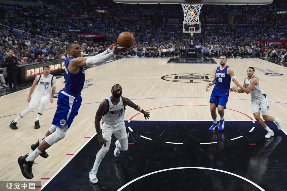 中国男足的 中国男足的